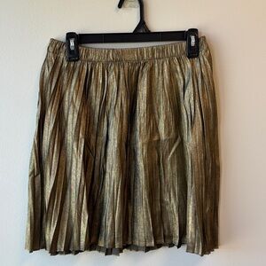 BB Dakota Metallic Gold pleated Skirt